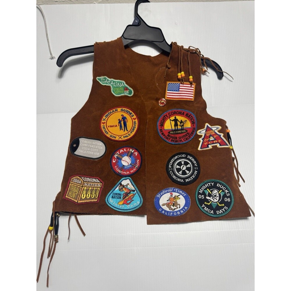 Vintage Girls YMCA Y-Indian Guides Brown Suede Vest Corona Nation Patches